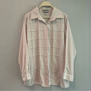 Women’s grey beige textured long sleeve button up blouse size medium notations